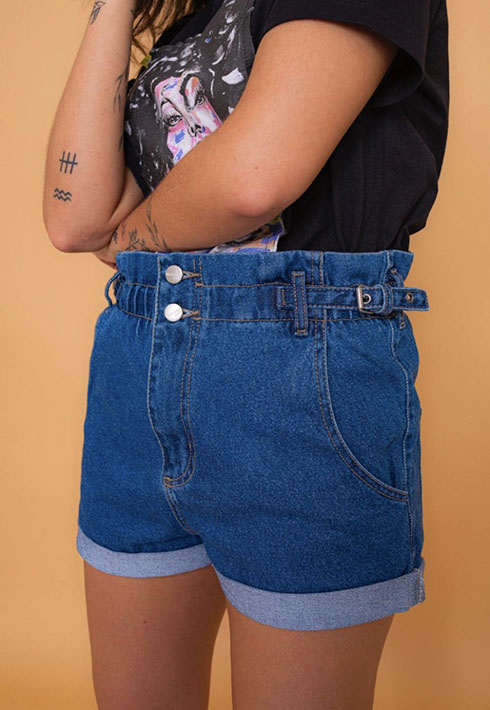 Short Baggy Elástico Cintura Fivela Feminino