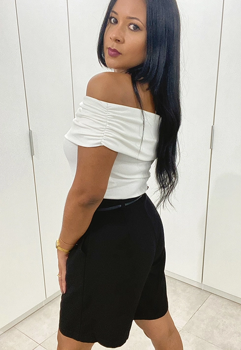 Blusa Ombro a Ombro Canelada Off