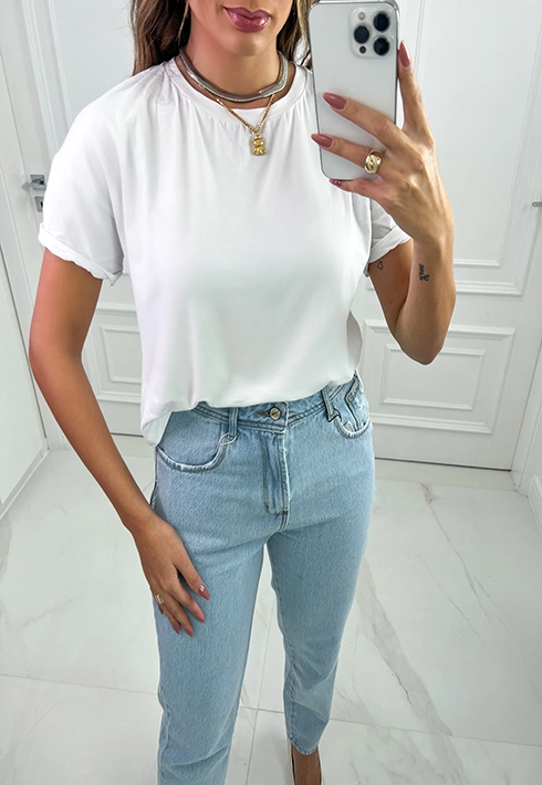 Calça Mom Jeans Puídos Clara