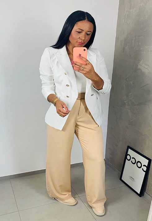 Calça Pantalona Alfaiataria Maya Bege Feminino